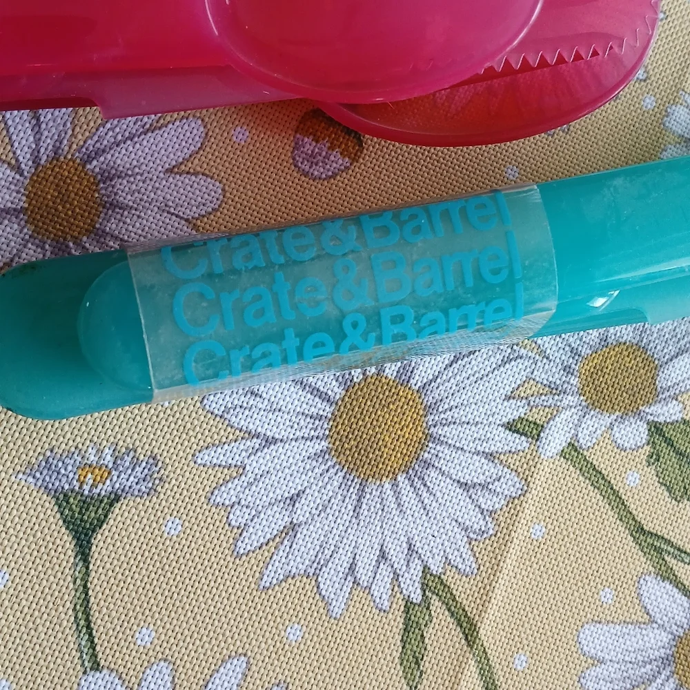 Crate & Barrel Colorful Outdoor Utensil Set - Picture 5 of 11